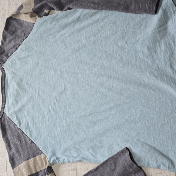 OshKosh B'Gosh (Size 12) and Mini Boden SEE NOTES (Size 9-10) Boys Tee Shirts - Picture 13 of 15